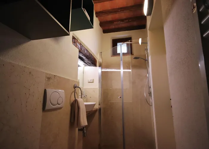 Ca 18 בית הארחה 3*